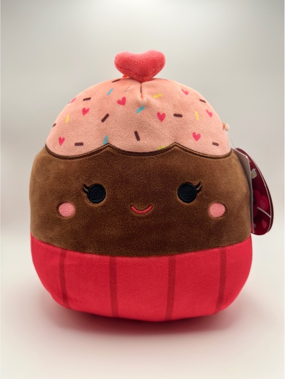 Squishmallows Ottie Valentine Cupcake Plush NWT Soft Collectible Stuffed Toy